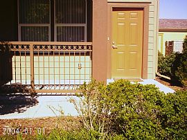 Elegant 2 Bedroom Ranch Style Townhouse with One-Car Garage in Denver, CO