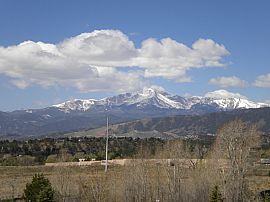 Upgraded, Luxury 2 Bedroom Apartment - 6 Mo Lease in Colorado Springs, CO