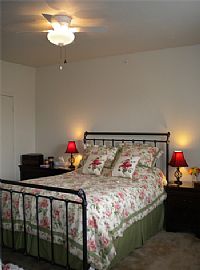 Upgraded, Luxury 2 Bedroom Apartment - 6 Mo Lease in Colorado Springs, CO (Photo 4 of 9)