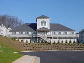 Terrific 4 Bedroom Apartment in Stone Gate Apartments  in Harrisonburg, VA