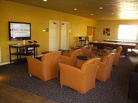 Terrific 4 Bedroom Apartment in Stone Gate Apartments  in Harrisonburg, VA (Photo 9 of 11)