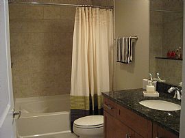 2br / 2ba Condo in The Heart of Midtown Atlanta! in Atlanta, GA (Photo 11 of 11)