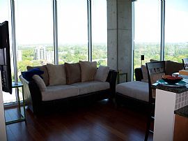 2br / 2ba Condo in The Heart of Midtown Atlanta! in Atlanta, GA (Photo 3 of 11)