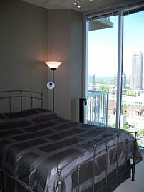 2br / 2ba Condo in The Heart of Midtown Atlanta! in Atlanta, GA (Photo 6 of 11)