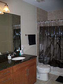 2br / 2ba Condo in The Heart of Midtown Atlanta! in Atlanta, GA (Photo 7 of 11)