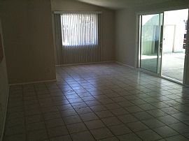 Beautiful House in Carlton Terrace in Woodland Hills, CA (Photo 6 of 7)