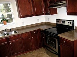 Cute, Newer 3 Bedroom Home with Privacy Fenced Backyard in Madison, TN (Photo 11 of 12)