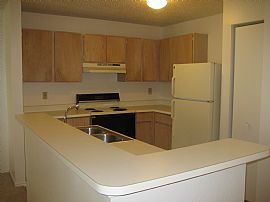 2br 2bath- Hot Specials!! in North Olmsted, OH (Photo 4 of 5)