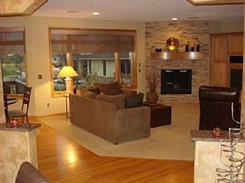 Beautiful 4 Bedroom Home near Wayzata Schools! in Plymouth, MN (Photo 3 of 7)