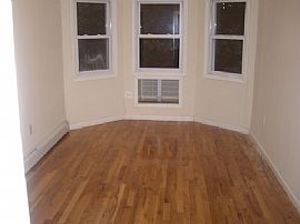 1590/ 3br - 2 Bths W/balcany (new House, East Ny) (east Ny) in Brooklyn, NY (Photo 3 of 8)