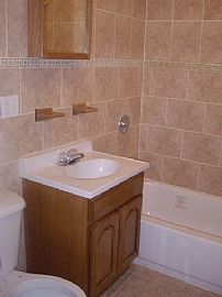 1590/ 3br - 2 Bths W/balcany (new House, East Ny) (east Ny) in Brooklyn, NY (Photo 8 of 8)