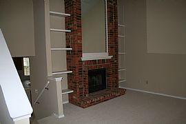 Spacious 2 Bedroom Villa Condo with 2 Car Attached Garage  in Chesterfield, MO (Photo 5 of 5)