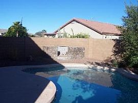 Great 4 Bedroom Home with Pool and Across From Park in Phoenix, AZ (Photo 2 of 4)