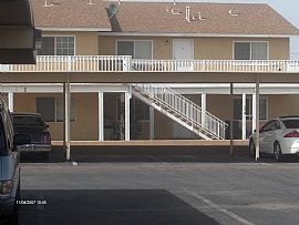 Quiet, Clean 1 Bedroom Apartment with on Site Manager  in Adelanto, CA (Photo 2 of 4)