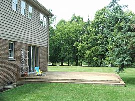 Wonderful 2 Story, 4 BR, 2 BA Brick and Cedar Home in Barrington, IL (Photo 4 of 8)