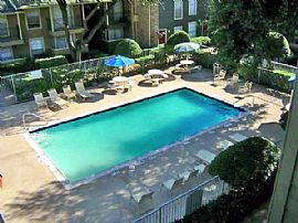 1 Bedroom Apartment with Rent Starting As Low As $419 Per Mo! in Dallas, TX (Photo 1 of 5)