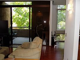 Upscale, Contemporary 2 Bedroom Condo with Fireplace in Pasadena, CA (Photo 9 of 10)