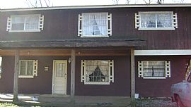 Impeccable 2 Bedroom Duplex Home on Lower Floor in Northeast, TN