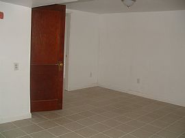 Two Family, 2 Bedroom Home on First Floor for Rent by Owner in Fairview, NJ