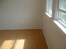 Two Family, 2 Bedroom Home on First Floor for Rent by Owner in Fairview, NJ (Photo 2 of 6)