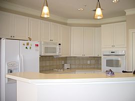 Fantastic 3 BR, 2.5 BA Townhouse in Waterfront Community in Apollo Beach, FL (Photo 3 of 3)