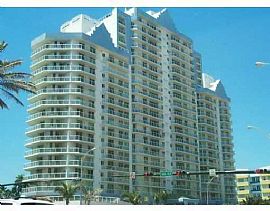 Gorgeous 2bd/2bath with Ocean View. in Miami Beach, FL
