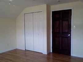 Lovely 3 Bedroom Home in East Orlando 20 Min From Space Coast in Orlando, FL (Photo 6 of 7)