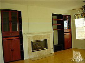 Lovely 4 Bedroom House in Great Location with View in Simi Valley, CA (Photo 2 of 8)