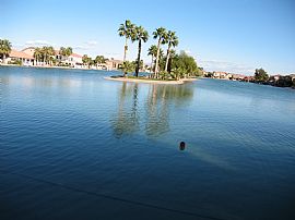 Comfy 4 Bedroom Home with Office in Gated Lake Community in Gilbert, AZ (Photo 5 of 6)