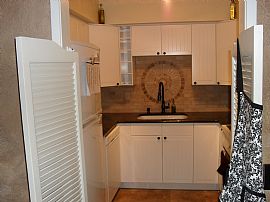 Fabulous, Furnished 1 Condo Bedroom! Free June Rent  in Phoenix, AZ (Photo 1 of 3)