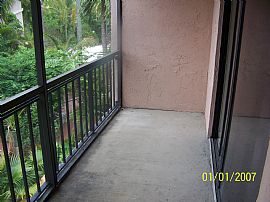 Completely Remodeled 2, 1.5 For Rent Deerfield Beacg in Deerfield Beach, FL (Photo 4 of 8)