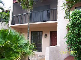 Completely Remodeled 2, 1.5 For Rent Deerfield Beacg in Deerfield Beach, FL (Photo 5 of 8)