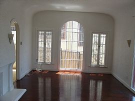 Fantastic 2 Bedroom Duplex Apartment in Hollywood Hills in Hollywood, CA