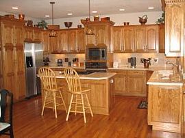 Executive 4 Bedroom Home on The Golf Course in Omaha, NE (Photo 2 of 6)