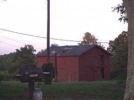 Enchanting 6 Bedroom Farmhouse on 9 Acres in Lawndale, NC (Photo 8 of 12)