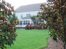 Beautiful, Bright 5 Bedroom Home in Nice, Quiet Cul-De-Sac in Simpsonville, SC