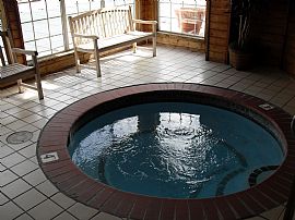 Exceptional 1 Bedroom in Great Location and Great Price in North Royalton, OH (Photo 4 of 4)