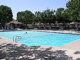 Tasteful 3 Bedroom Gated Townhouse with Vaulted Ceilings $2295 in Cerritos, CA (Photo 3 of 4)