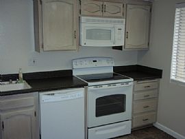 2 Bedroom/2 Bath Condo For Rent-SDSU/San Carlos/Del Cerro in San Diego, CA (Photo 2 of 9)