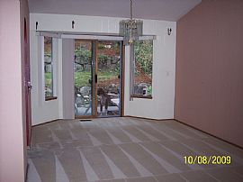 Roomy 3 Bedroom Home in Lake Community in Maple Valley, WA (Photo 5 of 6)