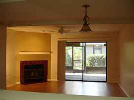 Terrific 2 Bedroom Townhouse - Close to Beach in Great Area  in Ponte Vedra Beach, FL (Photo 5 of 7)