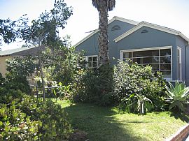 Renovated 2 Bedroom Home with Hardwood Floors Throughout in Los Angeles, CA (Photo 2 of 10)