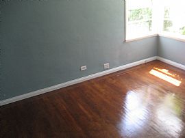 Renovated 2 Bedroom Home with Hardwood Floors Throughout in Los Angeles, CA (Photo 7 of 10)