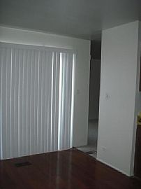 Lovely Updated 2 Bedroom Townhouse with Private Fenced Patio in Matteson, IL (Photo 3 of 5)