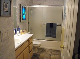 Nice, Neat and Newer 3 Bedroom Home with Skylight in Central Point, OR (Photo 6 of 6)