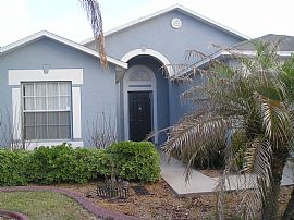 Quaint 4 Bedroom Single Family Home - Only AC Uses Electric in Davenport, FL