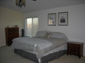 Beautiful 4 Bedroom Home in Cambridge Lakes in Pingree Grove, IL (Photo 6 of 10)