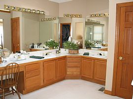 Immaculate 5 Bedroom Home on 1.2 Acre near Cherry Creek Schools in Centennial, CO (Photo 10 of 12)