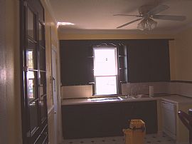 Recently Rehabbed 4 Bedroom Apartment with Balcony  in Hagerstown, MD (Photo 5 of 5)
