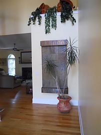 Beautiful 5 Bedroom Luxury Home with Vaulted Ceilings in Atlanta, GA (Photo 3 of 12)